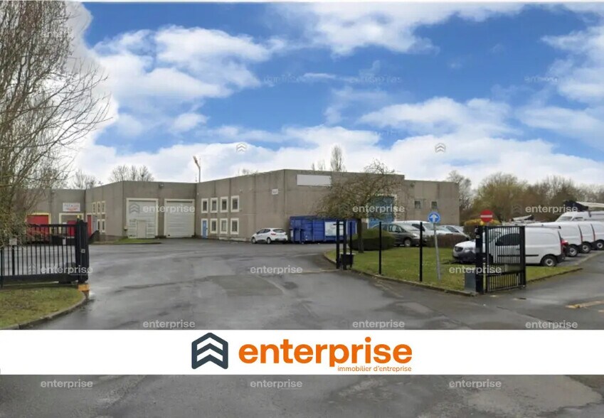 Light Industrial in Fretin to rent - Building Photo - Image 1 of 2