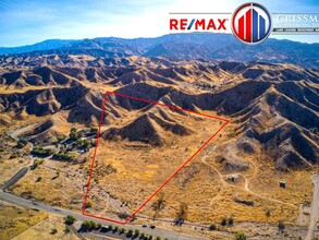 15452 Sierra Hwy, Santa Clarita, CA for sale Building Photo- Image 1 of 1