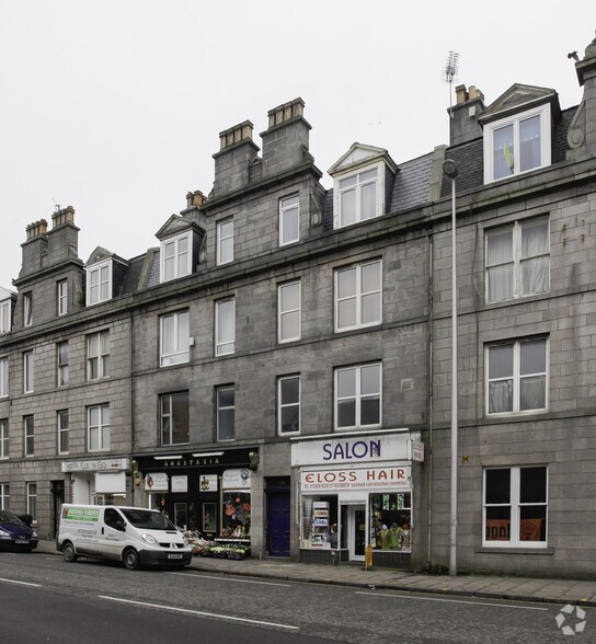 232-236 King St, Aberdeen to rent - Building Photo - Image 2 of 3