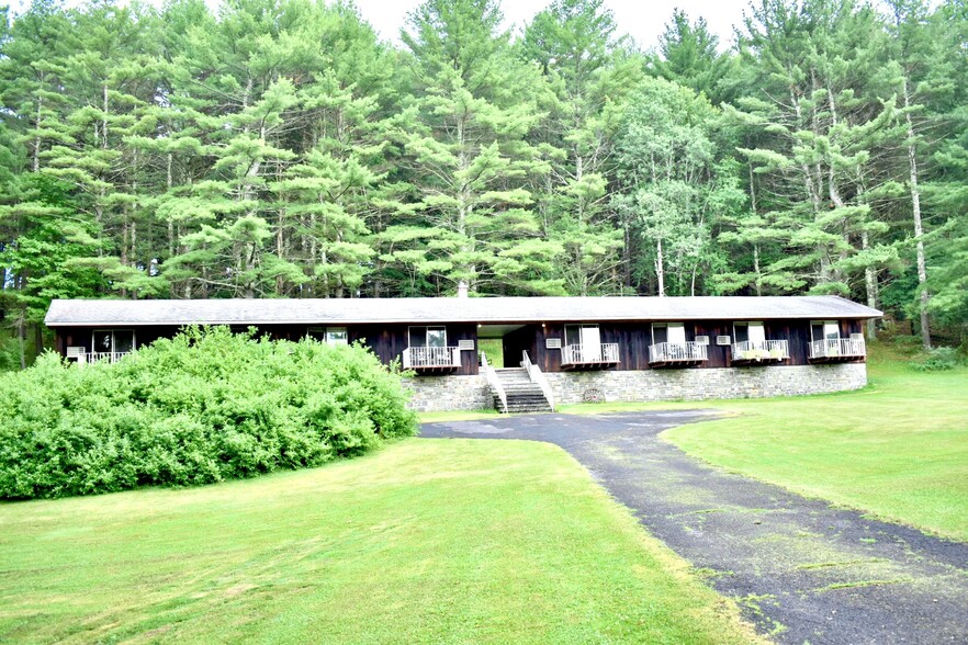 231 Carter Bridge Rd, East Durham, NY for sale - Building Photo - Image 1 of 1