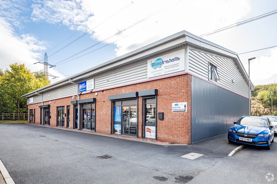 Momentum Pl, Preston for sale - Primary Photo - Image 1 of 1