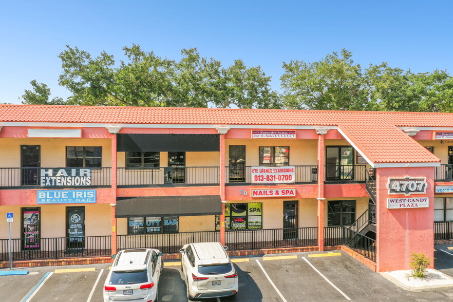 4707 W Gandy Blvd, Tampa, FL for rent - Building Photo - Image 1 of 28