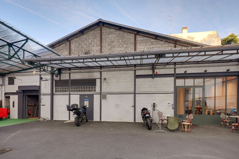 50 Bis Rue Maurice Arnoux, Montrouge to rent - Building Photo - Image 2 of 15