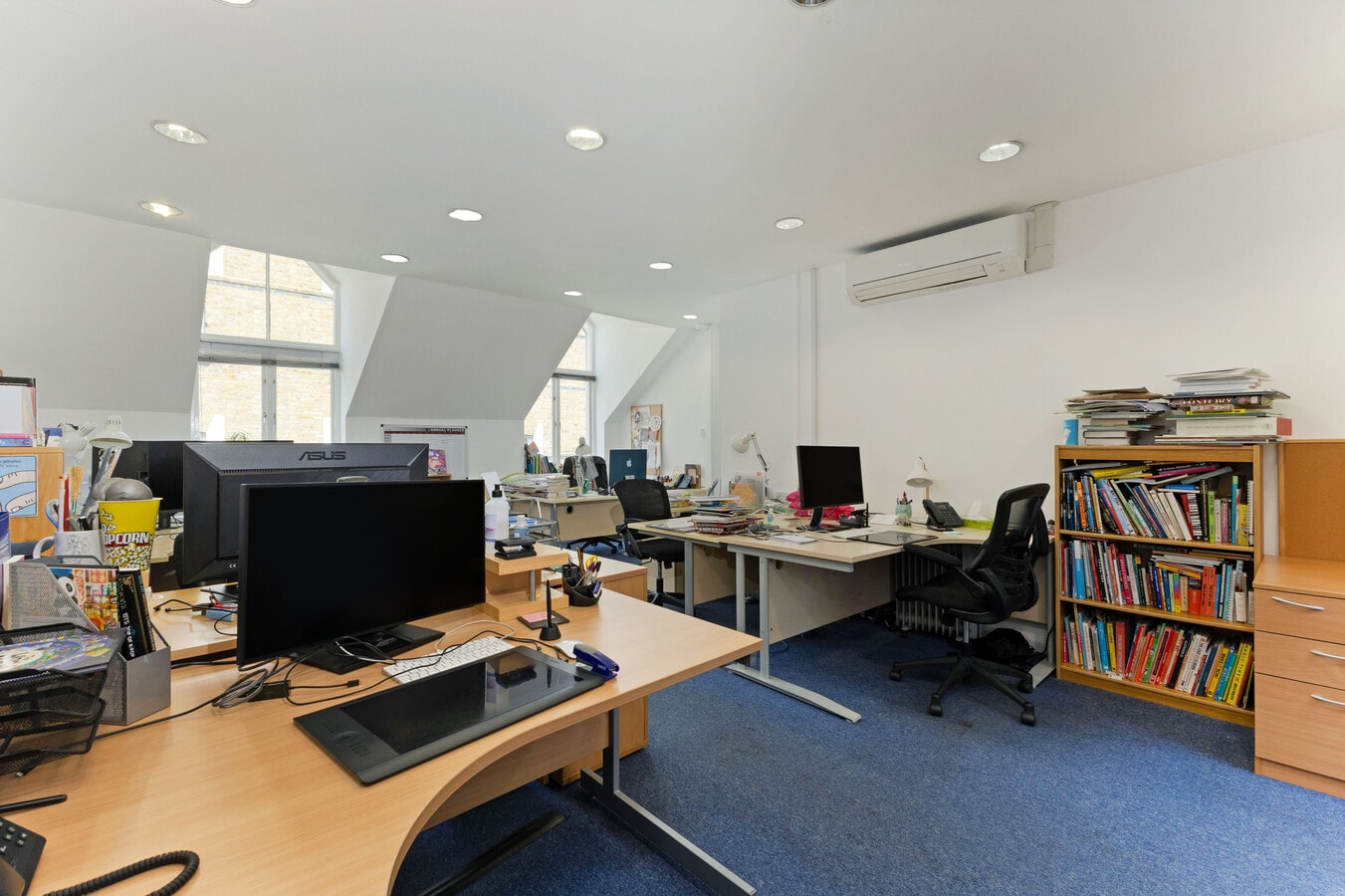 6 Tremadoc Rd, London, LND SW4 7NE - Unit 5&6 - - Interior Photo - Image 1 of 4
