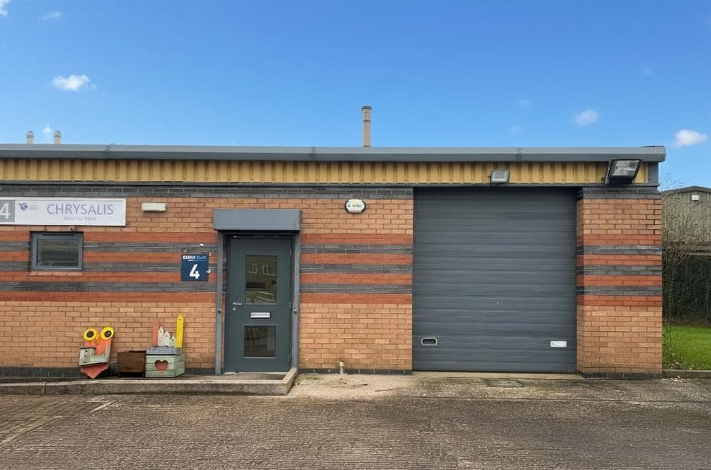 Govan Rd, Stoke On Trent to rent Building Photo- Image 1 of 3