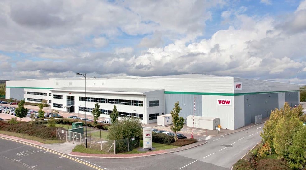 Express Way, Castleford for sale - Primary Photo - Image 1 of 1