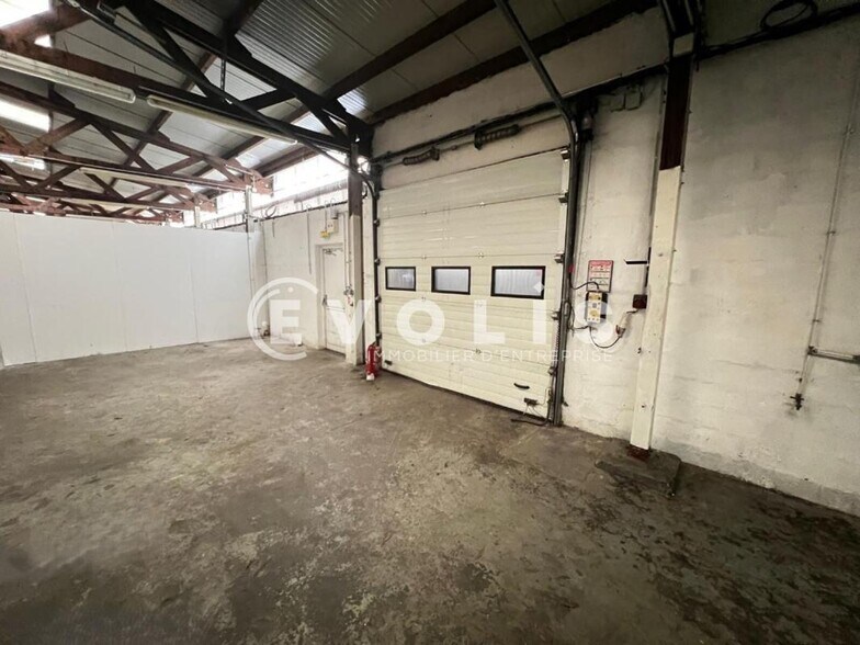 Light Industrial in Wissous to rent - Interior Photo - Image 3 of 7