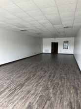 1022-1042 Goodman Rd E, Southaven, MS for rent Interior Photo- Image 1 of 2