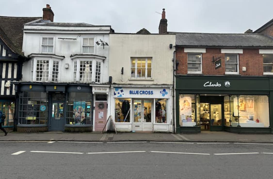 44 The Borough, Farnham to rent Building Photo- Image 1 of 3