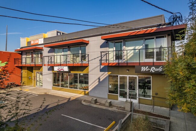 More details for 1430 SE Water Ave, Portland, OR - Office, Retail to Rent
