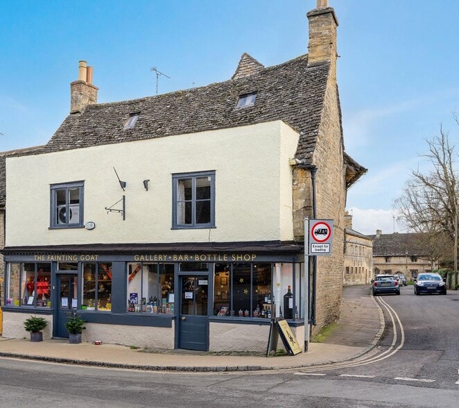 31 Lower High St, Burford for sale - Primary Photo - Image 1 of 27