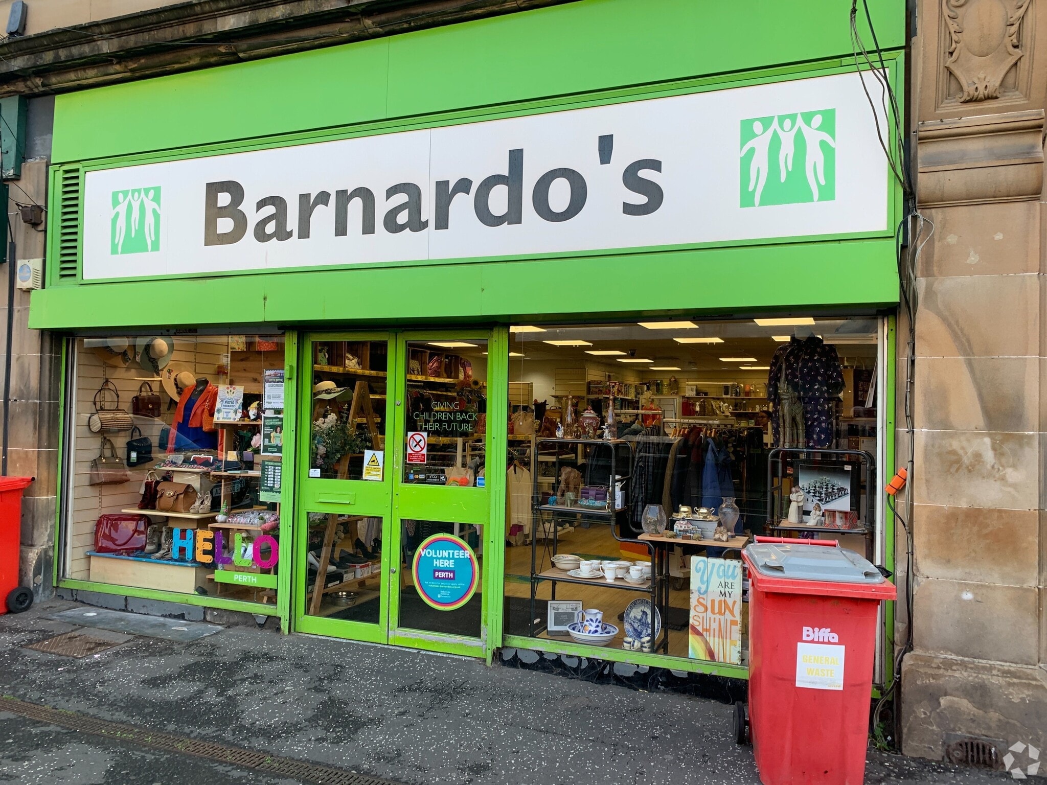 18 Scott St, Perth to rent Interior Photo- Image 1 of 3