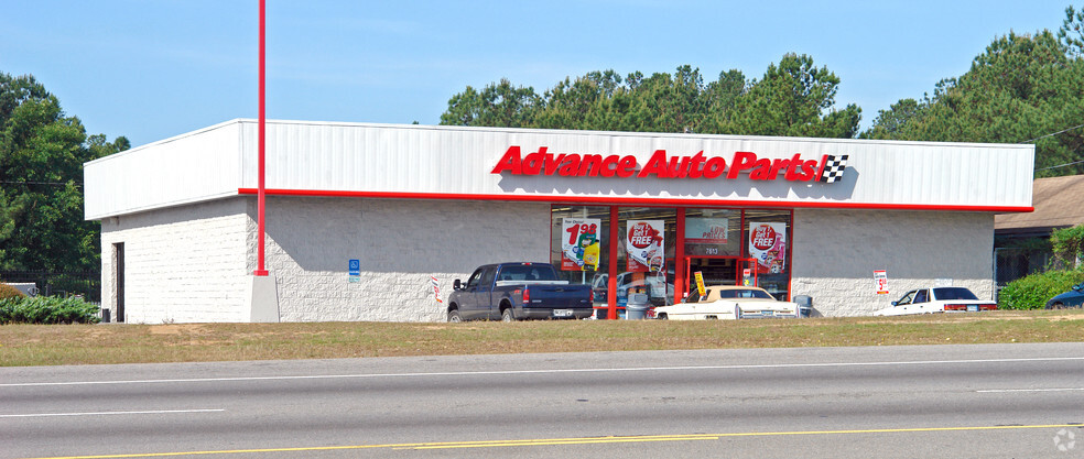 7613 Garners Ferry Rd, Columbia, SC for sale - Primary Photo - Image 1 of 1