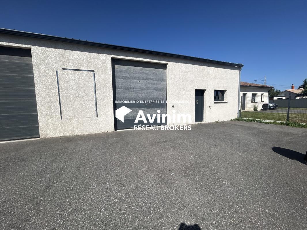 Industrial in Labarthe-sur-Lèze to rent Building Photo- Image 1 of 5