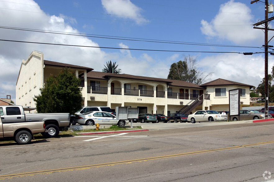 3774 Grove St, Lemon Grove, CA for sale - Building Photo - Image 3 of 8