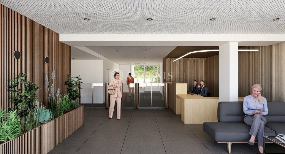 Office in Champs-sur-Marne to rent - Building Photo - Image 3 of 12