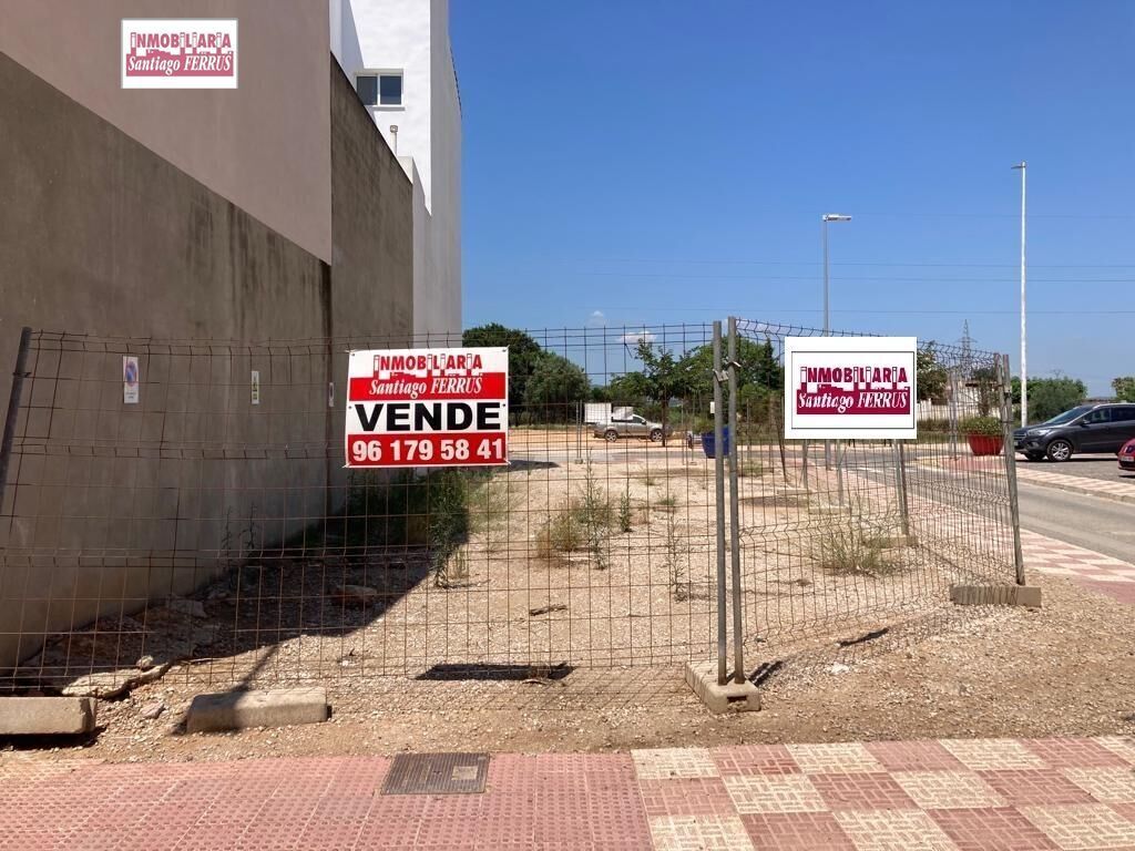 Land in Almussafes, Valencia for sale Primary Photo- Image 1 of 4