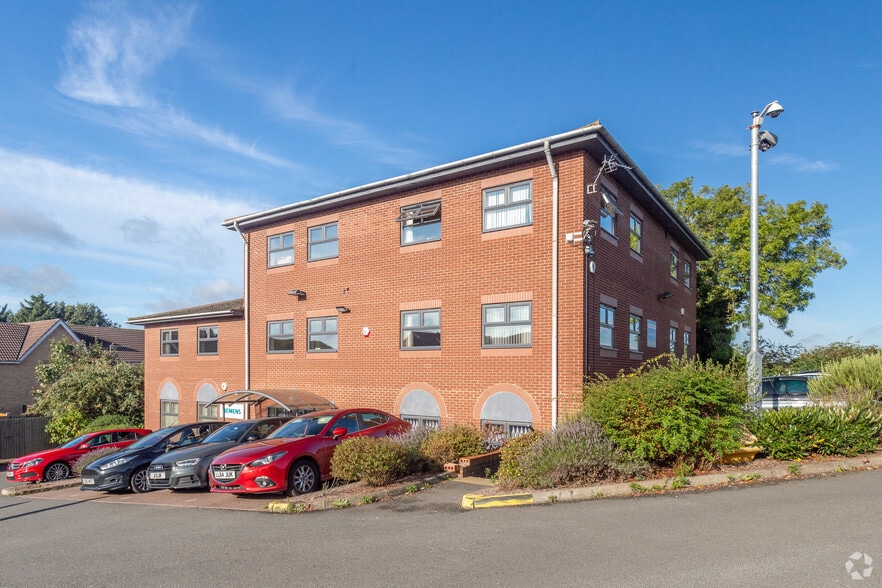 Somers Rd, Rugby to rent - Building Photo - Image 3 of 3