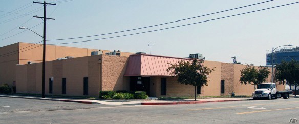 2040 N Lincoln St, Burbank, CA for sale Building Photo- Image 1 of 1