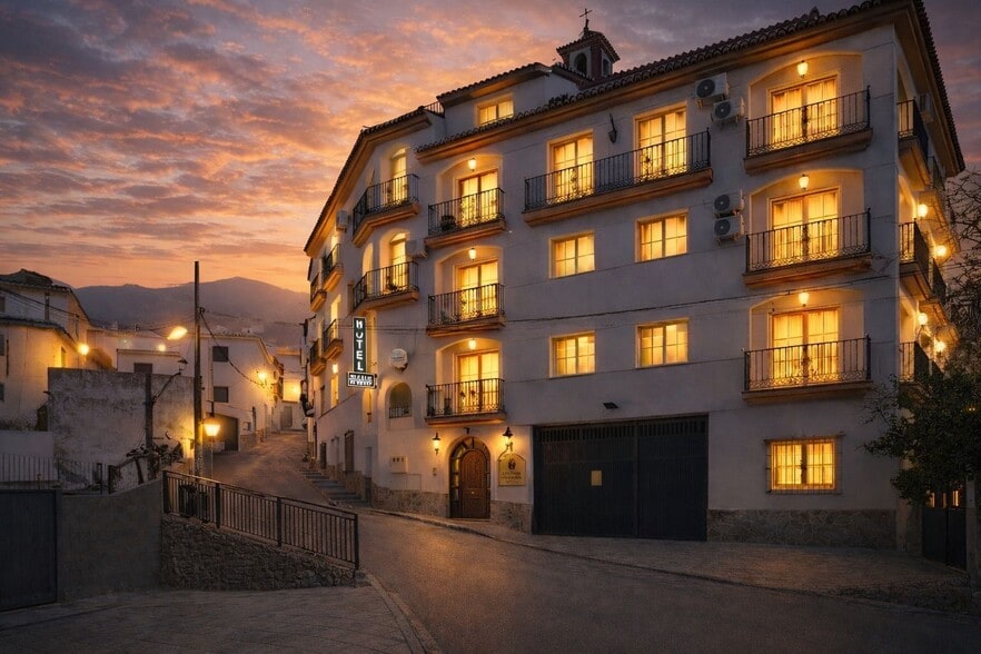 Calle Molinos, 9, Güéjar Sierra, Granada for sale - Building Photo - Image 1 of 48