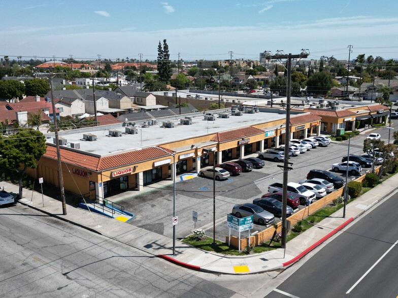 6020-6042 Santa Fe Ave, Huntington Park, CA for rent - Building Photo - Image 1 of 15