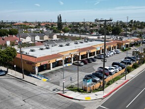 6020-6042 Santa Fe Ave, Huntington Park, CA for rent Building Photo- Image 1 of 16