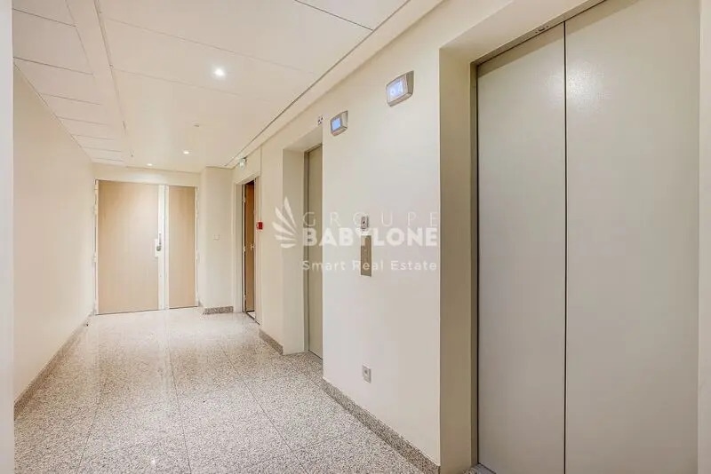 77-83 Avenue Edouard Vaillant, Boulogne-Billancourt to rent Lobby- Image 1 of 3