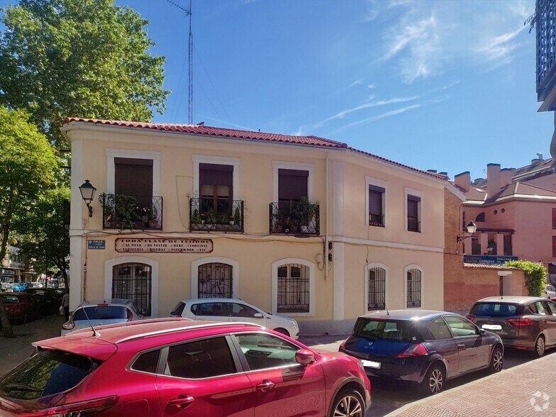 Avenida Guadalajara, 16, Alcalá de Henares, Madrid to rent - Primary Photo - Image 1 of 1