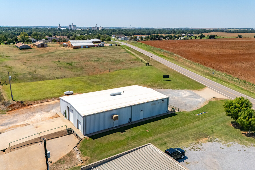 16776 State Highway 33, Kingfisher, OK for sale - Building Photo - Image 1 of 28