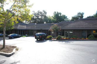 3620 Fair Oaks Blvd, Sacramento, CA for rent Building Photo- Image 1 of 10