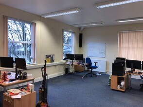 22-24 Edgerton Rd, Huddersfield to rent Interior Photo- Image 2 of 2