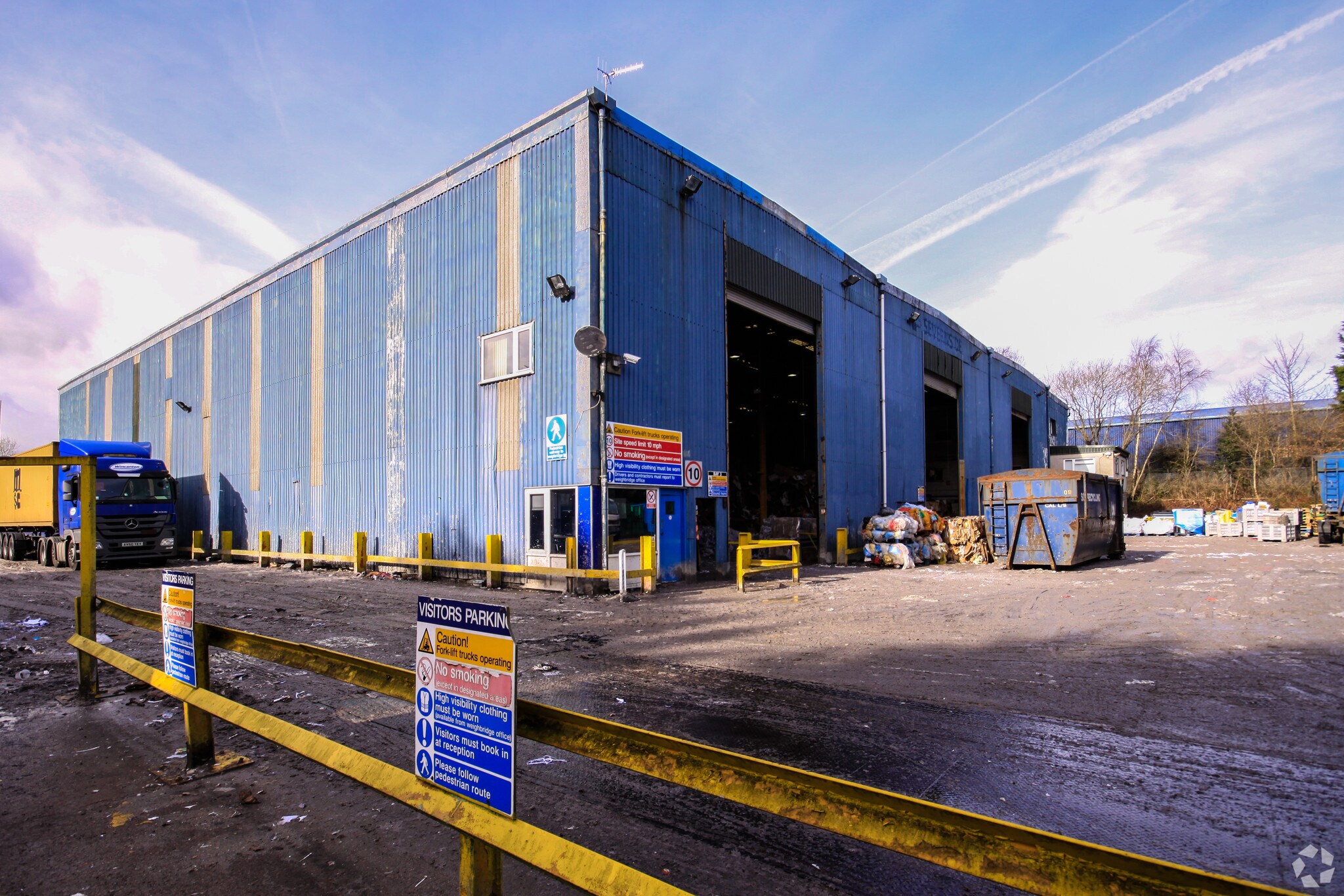 Pantglas Industrial Estate, Caerphilly for sale Primary Photo- Image 1 of 1