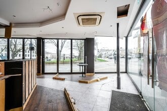 637 Forest Rd, London to rent Interior Photo- Image 2 of 9