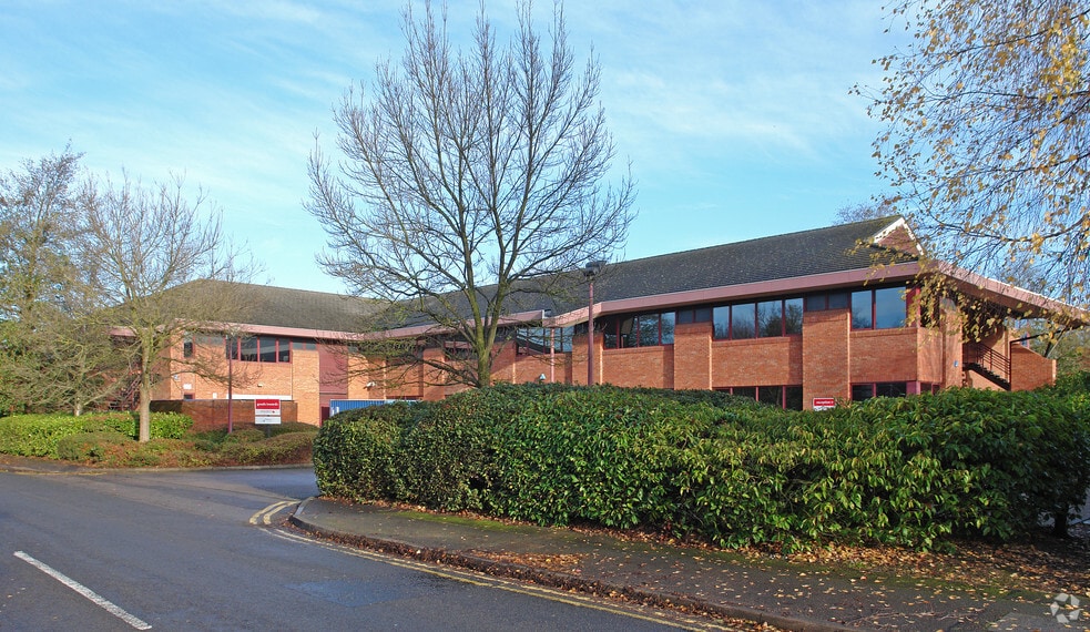 Third Ave, Marlow to rent - Building Photo - Image 3 of 9