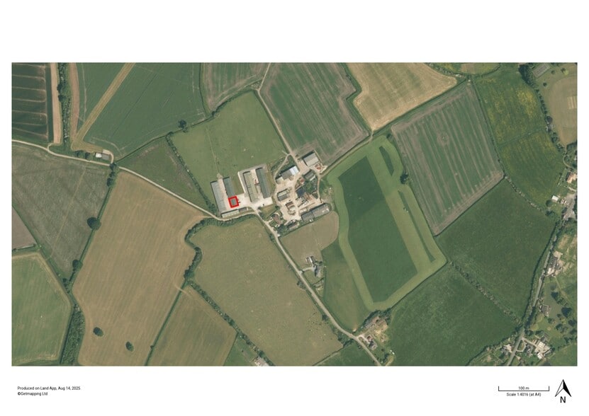 Marsh, Aylesbury to rent - Building Photo - Image 2 of 6