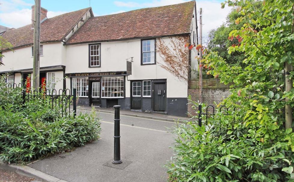 17-17A Chantry St, Andover for sale Primary Photo- Image 1 of 1