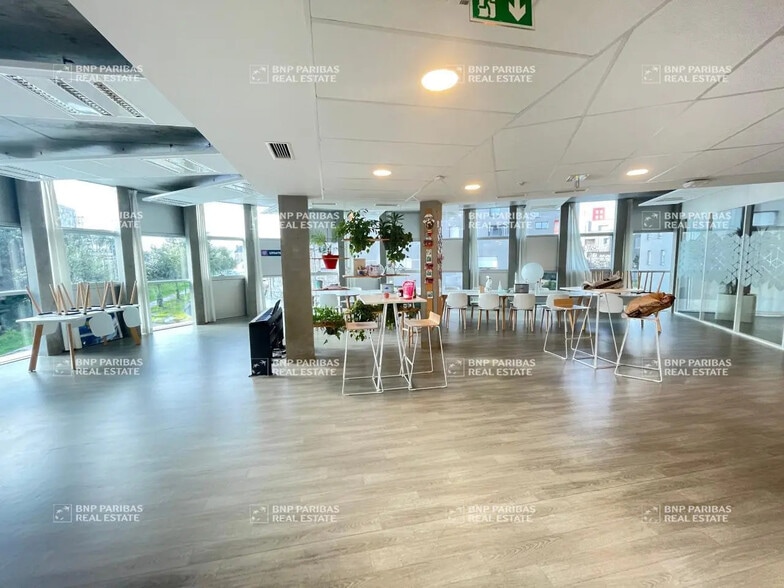 Office in Nantes to rent - Interior Photo - Image 1 of 10