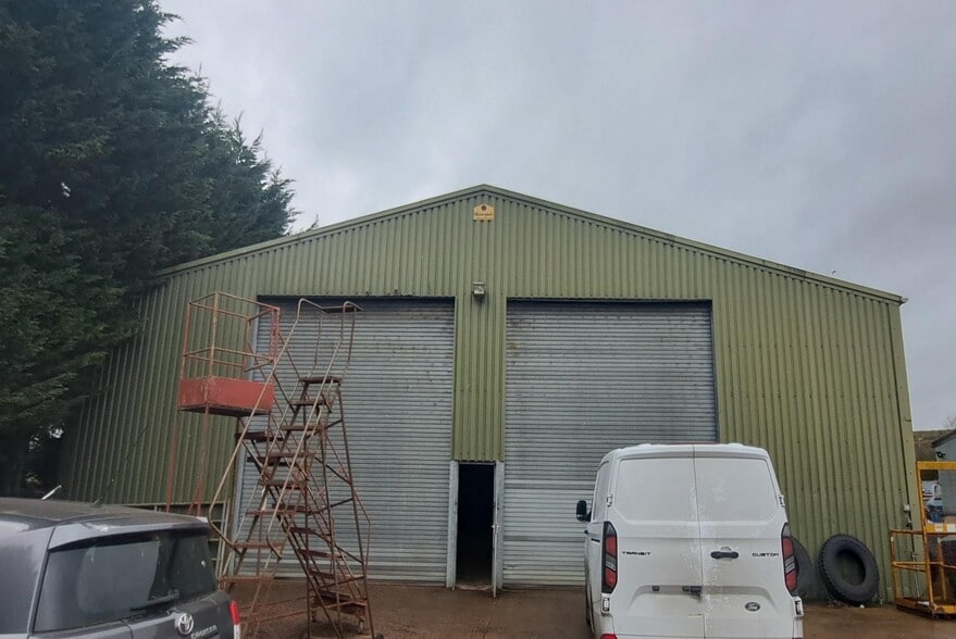 4421, Tingewick to rent - Primary Photo - Image 1 of 1