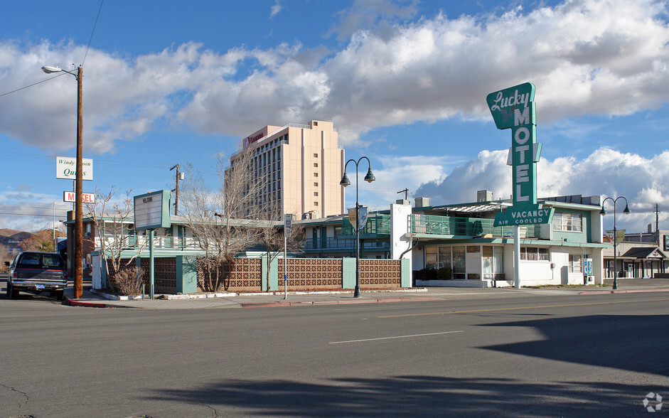 1011 E 4th St, Reno, NV for sale - Building Photo - Image 3 of 16