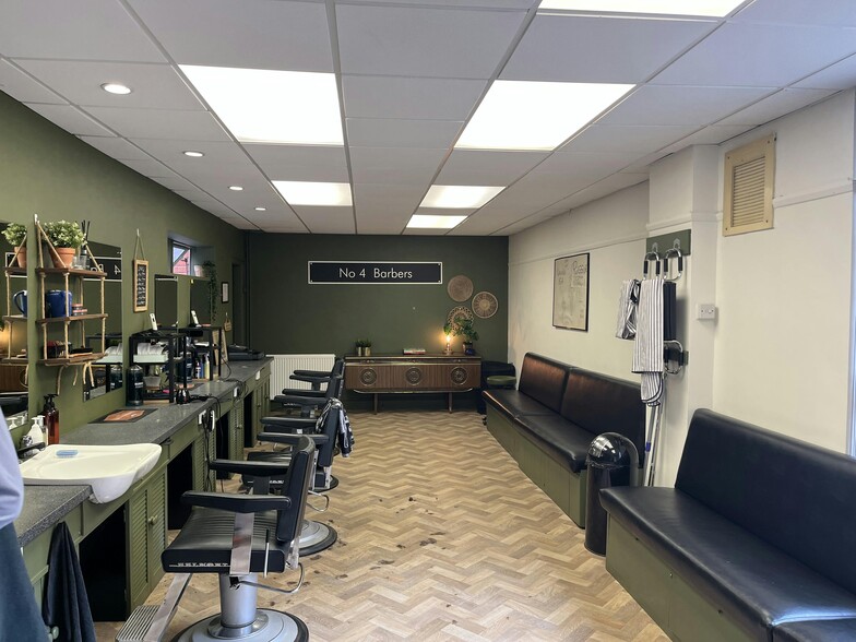 4 Park Rd, Kenilworth for sale - Building Photo - Image 3 of 11