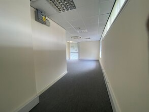 Bromham Rd, Bedford to rent Interior Photo- Image 1 of 4
