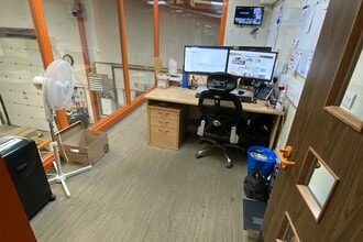 St Barnabas Clos, Maidstone to rent Interior Photo- Image 1 of 1