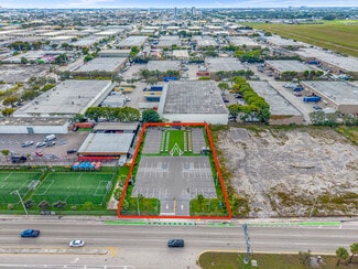 More details for 8400 NW 74th st, Miami, FL - Land to Rent