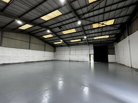 Ridgewell Way, Llwynypia MGN - Commercial Property