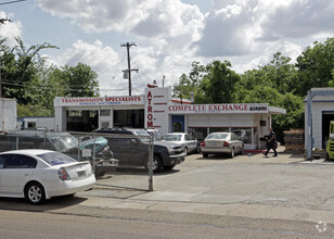 2905 Lamar Ave, Memphis, TN for rent Primary Photo- Image 1 of 4