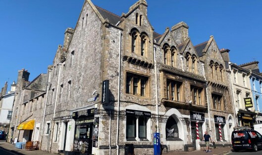 31 Market St, Torquay for sale Building Photo- Image 1 of 1