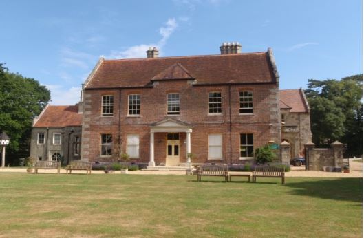 Landguard Manor Rd, Shanklin to rent - Building Photo - Image 1 of 2