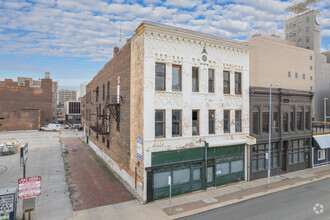 710 Monroe St, Toledo, OH for sale Primary Photo- Image 1 of 1