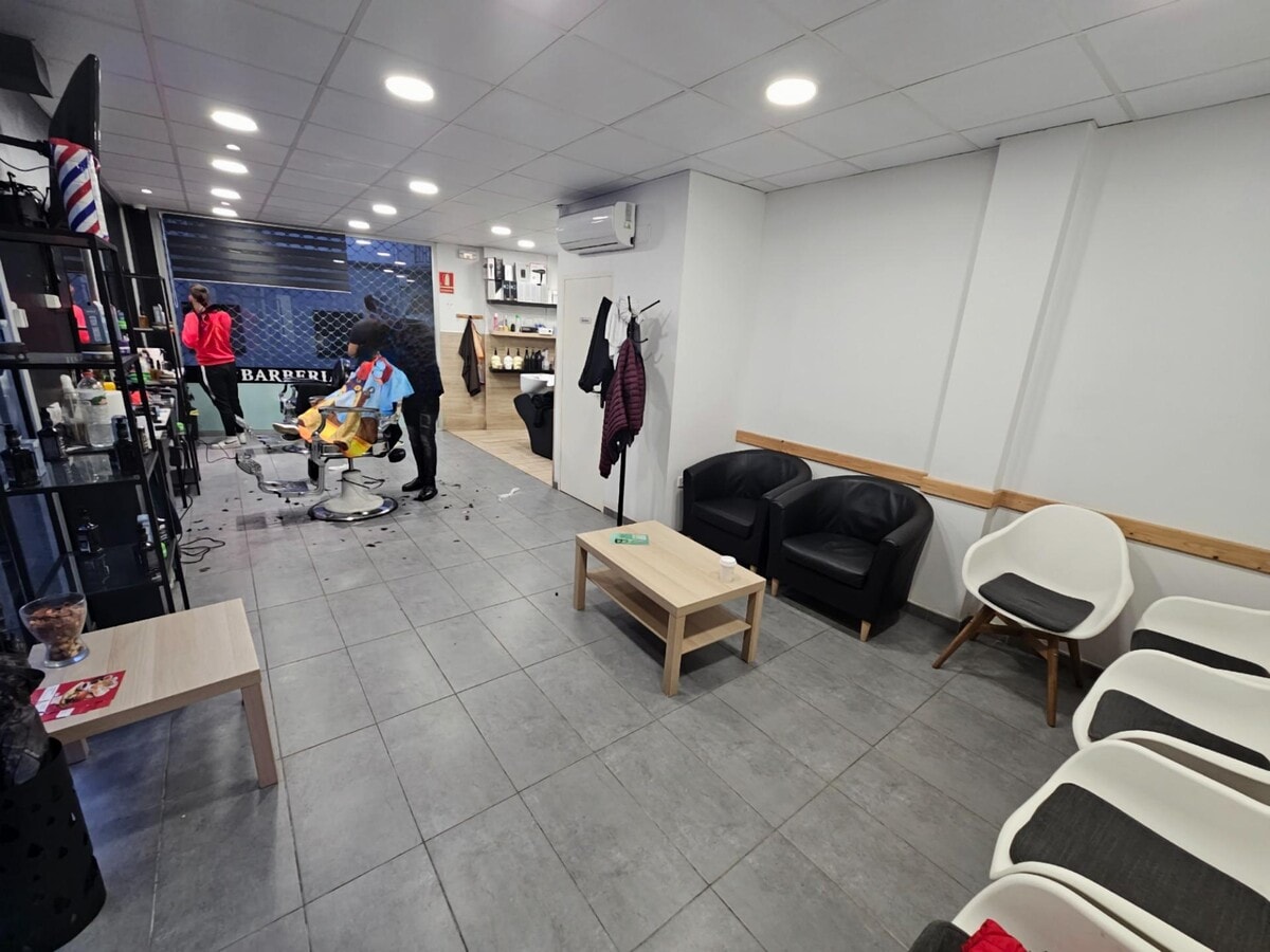 Carrer Carretera Vella, Vilalba Sasserra, BAR 08455 - - - Interior Photo - Image 1 of 2