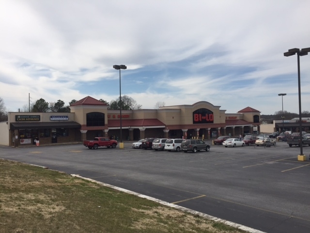 1013 W Floyd Baker Blvd, Gaffney, SC for rent - Primary Photo - Image 1 of 3